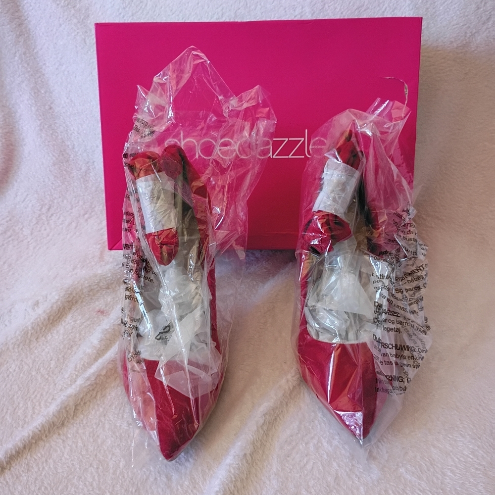 Shoe Dazzle Shoes | Brand New Wilda Wraparound Lace Pump Size 7 Red - Picture 3 of 13